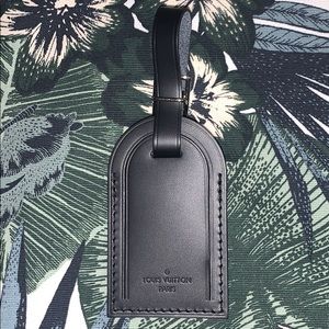 Louis Vuitton Luggage Tag 🏷